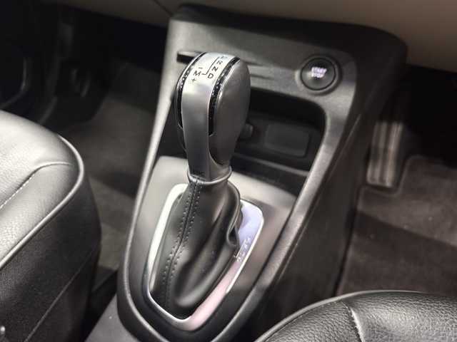 ルノー キャプチャー インテンス レザー 群馬県 2018(平30)年 1.8万km パール 純正オーディオ/USB/Bluetooth/クルーズコントロール/黒革シート/ETC/LEDヘッドライト/コーナーセンサー/前席シートヒーター/純正17インチアルミホイール