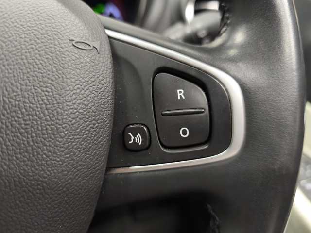 ルノー キャプチャー インテンス レザー 群馬県 2018(平30)年 1.8万km パール 純正オーディオ/USB/Bluetooth/クルーズコントロール/黒革シート/ETC/LEDヘッドライト/コーナーセンサー/前席シートヒーター/純正17インチアルミホイール
