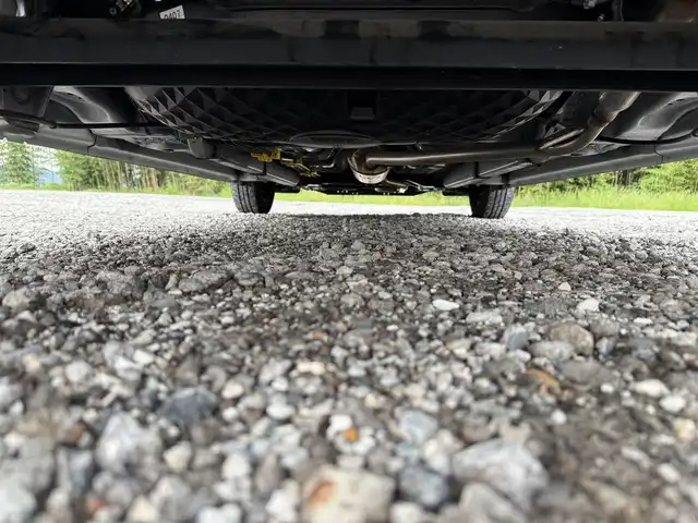 ダイハツ ミラ イース L SAⅢ 兵庫県 2020(令2)年 2万km ホワイト 社外ナビ/Bluetooth/オートハイビーム/パーキングセンサー/スマートアシスト