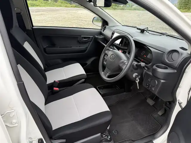 ダイハツ ミラ イース L SAⅢ 兵庫県 2020(令2)年 2万km ホワイト 社外ナビ/Bluetooth/オートハイビーム/パーキングセンサー/スマートアシスト