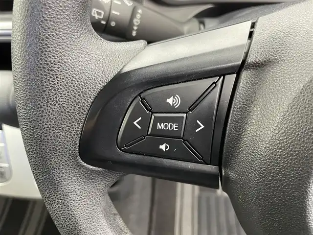 ダイハツ キャスト アクティバ X リミテッド SAⅢ 富山県 2019(平31)年 4.2万km パールホワイトⅢ ワンオーナー/社外SDナビ(CN-RE05WD)/(AM/FM/CD/DVD/BT)/フルセグTV/バックカメラ/衝突軽減システム/コーナーセンサー　後ろのみ/オートマチックハイビーム/レーンキープアシスト/横滑り防止装置/盗難防止装置/シートヒーター (D＋N席)/フロアマット純正/ハロゲンライト/アイドリングストップ/スマートキー/取扱説明書/保証書/記録簿