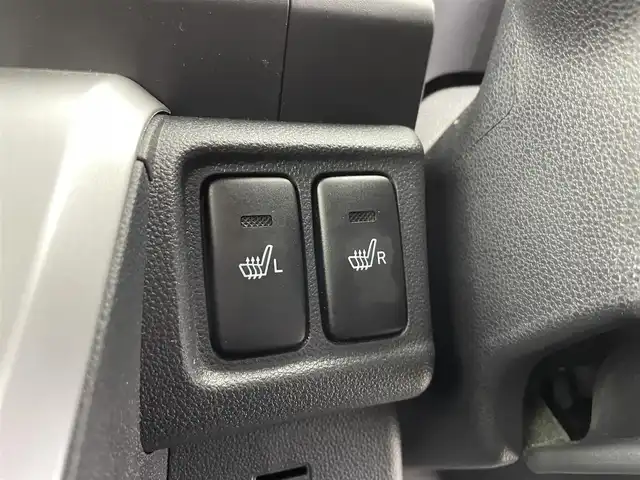 ダイハツ キャスト アクティバ X リミテッド SAⅢ 富山県 2019(平31)年 4.2万km パールホワイトⅢ ワンオーナー/社外SDナビ(CN-RE05WD)/(AM/FM/CD/DVD/BT)/フルセグTV/バックカメラ/衝突軽減システム/コーナーセンサー　後ろのみ/オートマチックハイビーム/レーンキープアシスト/横滑り防止装置/盗難防止装置/シートヒーター (D＋N席)/フロアマット純正/ハロゲンライト/アイドリングストップ/スマートキー/取扱説明書/保証書/記録簿