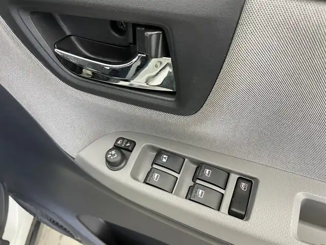 ダイハツ キャスト アクティバ X リミテッド SAⅢ 富山県 2019(平31)年 4.2万km パールホワイトⅢ ワンオーナー/社外SDナビ(CN-RE05WD)/(AM/FM/CD/DVD/BT)/フルセグTV/バックカメラ/衝突軽減システム/コーナーセンサー　後ろのみ/オートマチックハイビーム/レーンキープアシスト/横滑り防止装置/盗難防止装置/シートヒーター (D＋N席)/フロアマット純正/ハロゲンライト/アイドリングストップ/スマートキー/取扱説明書/保証書/記録簿