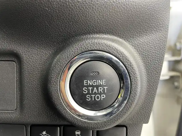 ダイハツ キャスト アクティバ X リミテッド SAⅢ 富山県 2019(平31)年 4.2万km パールホワイトⅢ ワンオーナー/社外SDナビ(CN-RE05WD)/(AM/FM/CD/DVD/BT)/フルセグTV/バックカメラ/衝突軽減システム/コーナーセンサー　後ろのみ/オートマチックハイビーム/レーンキープアシスト/横滑り防止装置/盗難防止装置/シートヒーター (D＋N席)/フロアマット純正/ハロゲンライト/アイドリングストップ/スマートキー/取扱説明書/保証書/記録簿