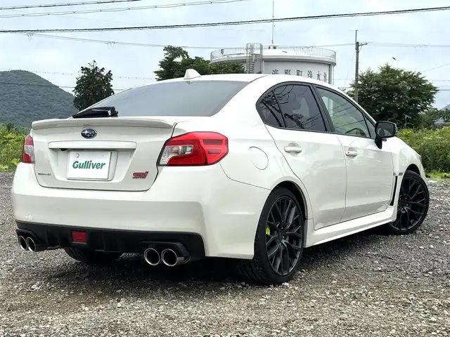 スバル ＷＲＸ ＳＴＩ STI タイプS 兵庫県 2019(平31)年 0.8万km クリスタルホワイトP STIパフォーマンスマフラー/純正ナビ/フルセグTV/DVD.BD再生可/Bluetooth接続可/バックモニター/ドライブレコーダー/純正18インチアルミホイール/プッシュスタート＆スマートキー/LEDヘッドライト