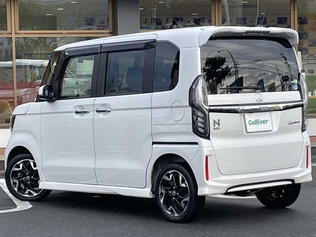 ホンダ Ｎ ＢＯＸ 長野県 2020(令2)年 3.6万km プラチナホワイトパール 4WD/ワンオーナー/純正ナビ/・Bluetooth/CD/DVD/TV/バックカメラ/純正ETC/ドライブレコーダー/ハーフレザーシート/前席シートヒーター/純正フロアマット/両側パワースライドドア/純正15インチAW/コーナーセンサー後方のみ/LEDオートライト/ドアバイザー/電格ミラー/スペアキー有/取り扱い説明書/保証書