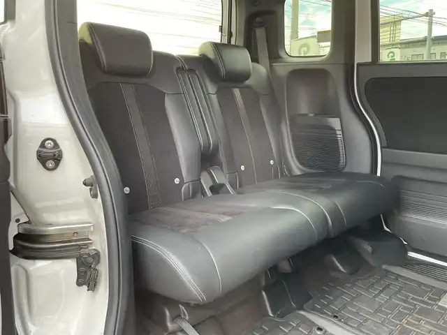 ホンダ Ｎ ＢＯＸ 長野県 2020(令2)年 3.6万km プラチナホワイトパール 4WD/ワンオーナー/純正ナビ/・Bluetooth/CD/DVD/TV/バックカメラ/純正ETC/ドライブレコーダー/ハーフレザーシート/前席シートヒーター/純正フロアマット/両側パワースライドドア/純正15インチAW/コーナーセンサー後方のみ/LEDオートライト/ドアバイザー/電格ミラー/スペアキー有/取り扱い説明書/保証書