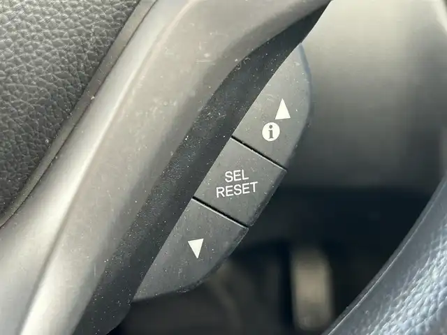 ホンダ フィット ハイブリット Fパッケージ 道南・函館 2016(平28)年 7.8万km ミッドナイトブルービームM /社外ナビ//フルセグTV//寒冷地仕様//バックカメラ//ETC//プッシュスタート//スマートキー//純正フロアマット//横滑り防止装置//ドアバイザー//ウィンカーミラー//純正ホイールキャップ//アイドリングストップ