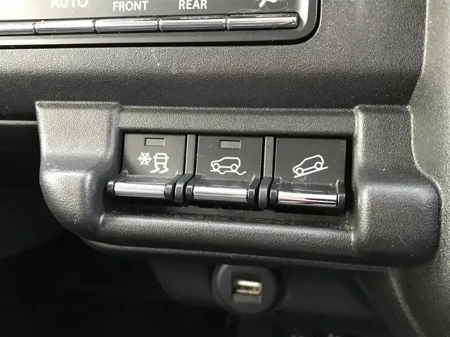 スズキ ハスラー HYBRID X ターボ 富山県 2020(令2)年 3.3万km フェニックスレッドパール/ガンメタリック2トーンルーフ 純正９型ナビ/フルセグＴＶ／Ｂｌｕｅｔｏｏｔｈ/２トーンカラー/ＬＥＤヘッドライト/前後ドラレコ/スマートアシスト/プッシュスタート/社外ＡＷ１５インチ/カーテンエアバック/ソナー/スマートキー/レーンキープアシスト/シートヒーター/横滑り防止装置/Wエアバック/カーテンエアバック