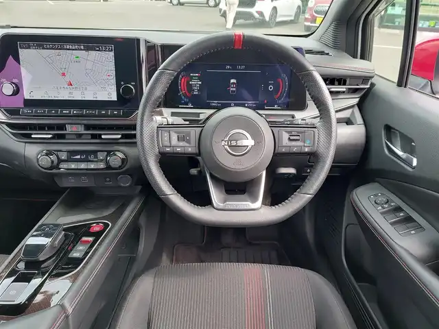 日産 オーラ ニスモ 埼玉県 2022(令4)年 1.1万km ピュアホワイトパール / スーパーブラック 2トーン プロパイロット/純正9インチナビ /　　BT/フルセグTV/USB/HDMI/全方位カメラ/インテリジェント クルーズコントロール/シートヒーター/LEDオートライト/純正17インチアルミホイール/ステアリングヒーター/ハンドル支援/デジタルインナーミラー/置くだけ充電/ドライブレコーダー/電子パーキング/オートホールド/プッシュスタート/スペアキー/ETC2.0/禁煙車
