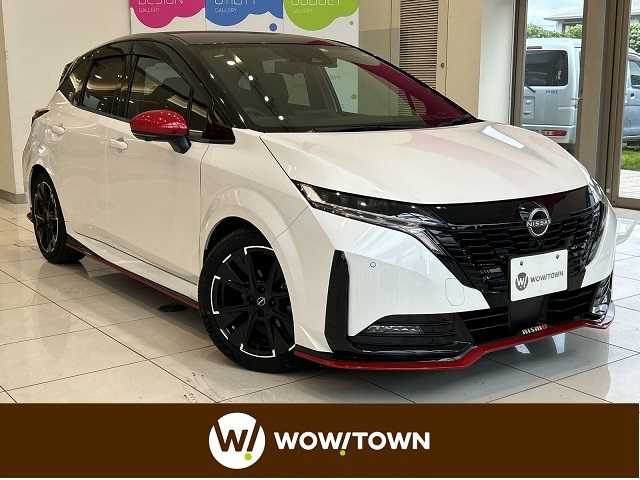 日産 オーラ ニスモ 埼玉県 2022(令4)年 1.1万km ピュアホワイトパール / スーパーブラック 2トーン プロパイロット/純正9インチナビ /　　BT/フルセグTV/USB/HDMI/全方位カメラ/インテリジェント クルーズコントロール/シートヒーター/LEDオートライト/純正17インチアルミホイール/ステアリングヒーター/ハンドル支援/デジタルインナーミラー/置くだけ充電/ドライブレコーダー/電子パーキング/オートホールド/プッシュスタート/スペアキー/ETC2.0/禁煙車