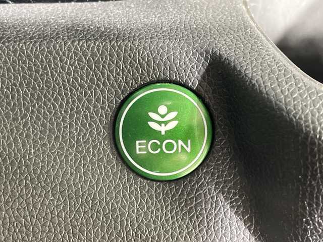 ホンダ Ｎ ＷＧＮ G Lパッケージ 沖縄県 2017(平29)年 12.7万km クリスタルブラックパール ワンオーナー/禁煙車/純正ナビ/・ＣＤ／ＤＶＤ/・ワンセグＴＶ／Ｂｌｕｅｔｏｏｔｈ/バックカメラ/ビルトインＥＴＣ/ベンチシート/電動格納ミラー/ステアリングリモコン/スペアキー/ヘッドライトレベライザー/取扱説明書/保証書