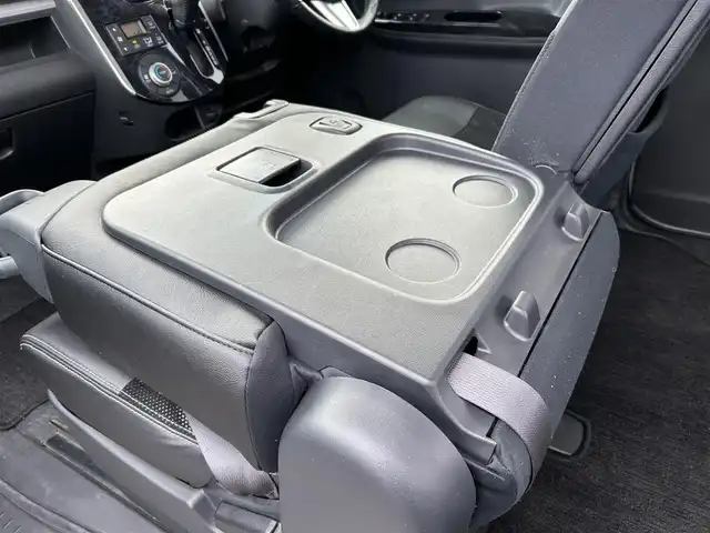 ダイハツ タント カスタムRSトップED VS SAⅢ 愛媛県 2019(平31)年 5.6万km パールホワイトⅢ 登録時走行距離：55429Km/純正ディーラーOPSDナビ/AM/FM/CD/DVD/フルセグTV/BT/全周囲カメラ/前ドラレコ/横滑り防止装置/盗難防止装置/衝突軽減システム/後コーナーセンサー/LEDヘッドライト/オートライト/オートハイビーム/フォグランプ/エンジンスタートボタン/スマートキー/スペアキー/純正アルミホイール/純正フロアマット