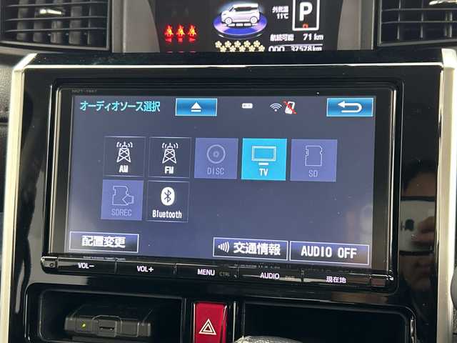 トヨタ ルーミー カスタムG S 三重県 2017(平29)年 3.8万km レーザーブルークリスタルシャイン /禁煙車//純正10型SDナビ//バックカメラ//オートAC//革巻きステアリング//ステアスイッチ//クルーズコントロール//スマートアシスト//衝突軽減ブレーキ//レーンキープアシスト//両側電動スライドドア//アイドリングストップ//純正ビルトインETC//LED//オートライト