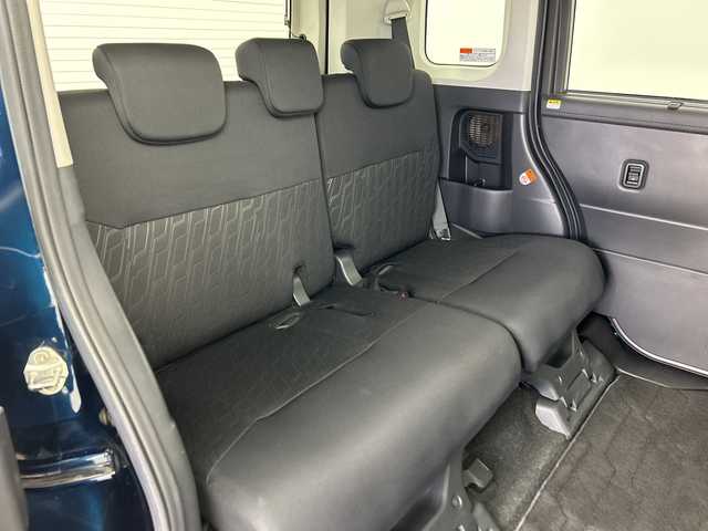 トヨタ ルーミー カスタムG S 三重県 2017(平29)年 3.8万km レーザーブルークリスタルシャイン /禁煙車//純正10型SDナビ//バックカメラ//オートAC//革巻きステアリング//ステアスイッチ//クルーズコントロール//スマートアシスト//衝突軽減ブレーキ//レーンキープアシスト//両側電動スライドドア//アイドリングストップ//純正ビルトインETC//LED//オートライト