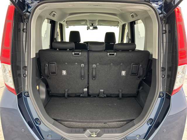 トヨタ ルーミー カスタムG S 三重県 2017(平29)年 3.8万km レーザーブルークリスタルシャイン /禁煙車//純正10型SDナビ//バックカメラ//オートAC//革巻きステアリング//ステアスイッチ//クルーズコントロール//スマートアシスト//衝突軽減ブレーキ//レーンキープアシスト//両側電動スライドドア//アイドリングストップ//純正ビルトインETC//LED//オートライト