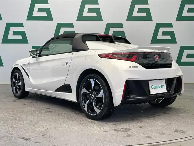 ホンダ Ｓ６６０ α 鹿児島県 2015(平27)年 3.7万km プレミアムスターホワイトP クルーズコントロール(追従走行なし)/衝突被害軽減システム/ETC/LEDヘッドライト/オートライト/純正フロアマット/純正アルミホイール/ハーフレザーシート/プッシュスタート/SPORTスイッチ/本革巻きステアリング/パドルシフト/AUX・USB接続/ABS/横滑り防止装置