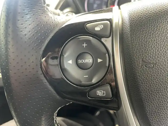 ホンダ Ｓ６６０ α 鹿児島県 2015(平27)年 3.7万km プレミアムスターホワイトP クルーズコントロール(追従走行なし)/衝突被害軽減システム/ETC/LEDヘッドライト/オートライト/純正フロアマット/純正アルミホイール/ハーフレザーシート/プッシュスタート/SPORTスイッチ/本革巻きステアリング/パドルシフト/AUX・USB接続/ABS/横滑り防止装置