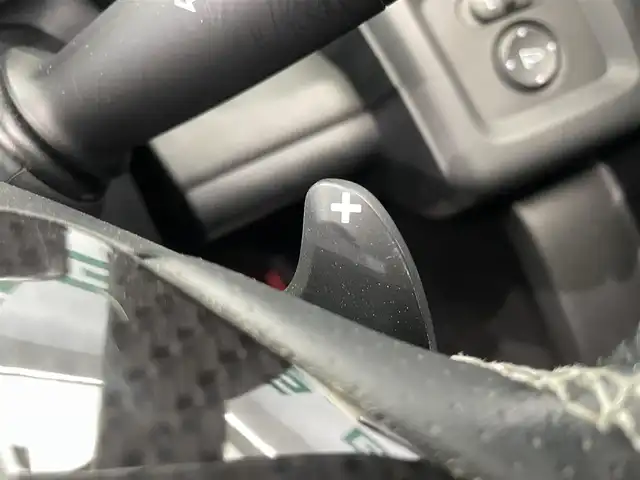 ホンダ Ｓ６６０ α 鹿児島県 2015(平27)年 3.7万km プレミアムスターホワイトP クルーズコントロール(追従走行なし)/衝突被害軽減システム/ETC/LEDヘッドライト/オートライト/純正フロアマット/純正アルミホイール/ハーフレザーシート/プッシュスタート/SPORTスイッチ/本革巻きステアリング/パドルシフト/AUX・USB接続/ABS/横滑り防止装置