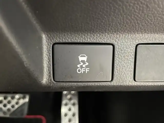 ホンダ Ｓ６６０ α 鹿児島県 2015(平27)年 3.7万km プレミアムスターホワイトP クルーズコントロール(追従走行なし)/衝突被害軽減システム/ETC/LEDヘッドライト/オートライト/純正フロアマット/純正アルミホイール/ハーフレザーシート/プッシュスタート/SPORTスイッチ/本革巻きステアリング/パドルシフト/AUX・USB接続/ABS/横滑り防止装置