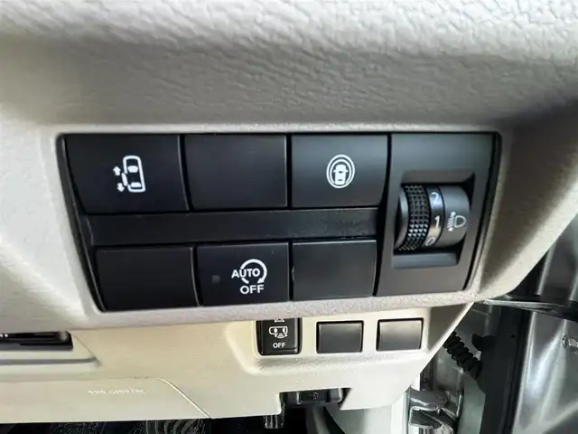 日産 ルークス X 福岡県 2021(令3)年 7.3万km スターリングシルバーM 純正ナビMJ121D-W/・フルセグTV/・FM/AM/・CD/・Bluetooth/全方位カメラ/片側パワースライドドア/リアクーラー/ETC/プッシュスタート/パーキングアシスト/スマートキー/純正フロアマット/ドアバイザー/エマージェンシーブレーキ/車線逸脱警報/ふらつき警報/フロント・リアソナー