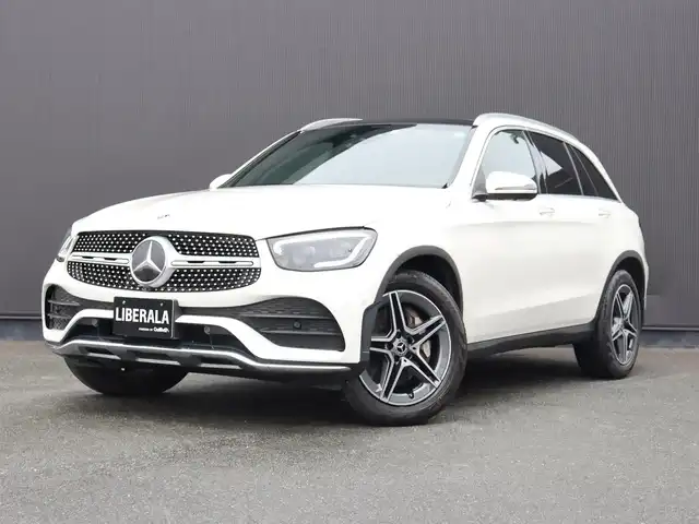 メルセデス・ベンツ ＧＬＣ２２０ d 4マチック AMGライン 静岡県 2020(令2)年 4.8万km ダイヤモンドホワイト 衝突軽減ブレーキ　/半革　/サンルーフ　/３６０°カメラ　/ＡＣＣ　/ＬＥＤ　/ＥＴＣ　/パドルシフト　/アンビエントライト　/純正１９ＡＷ　/純正ナビＴＶ　/ワイヤレス充電　/コーナーセンサー　/ルーフレール