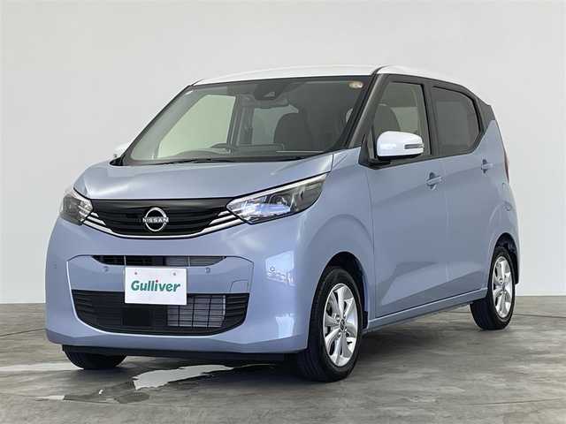 日産 デイズ X 群馬県 2024(令6)年 1.2万km ライトブルーⅡ 禁煙車　全方位カメラ　純正9型ディスプレイオーディオ　エマージェンシーブレーキ　車線逸脱警報　道路標識表示　先行車発進警報　オートハイビーム　前後クリアランスソナー　前ドライブレコーダー　ETC2.0　スペアキー　スマートキー　プッシュスタート　純正アルミホイール　LEDヘッドライト