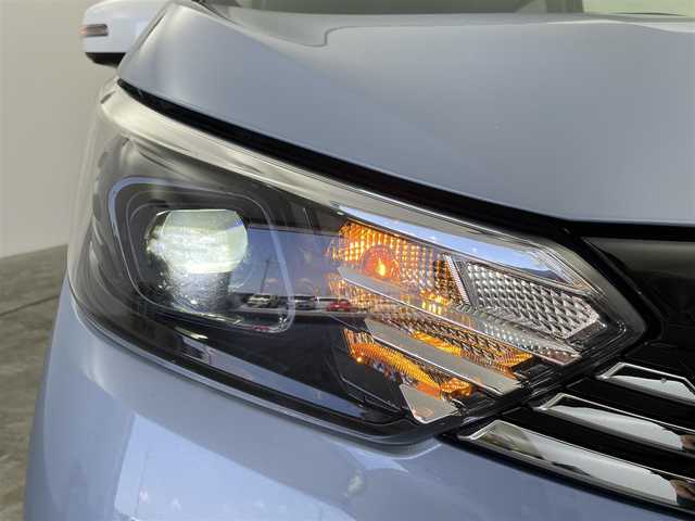 日産 デイズ X 群馬県 2024(令6)年 1.2万km ライトブルーⅡ 禁煙車　全方位カメラ　純正9型ディスプレイオーディオ　エマージェンシーブレーキ　車線逸脱警報　道路標識表示　先行車発進警報　オートハイビーム　前後クリアランスソナー　前ドライブレコーダー　ETC2.0　スペアキー　スマートキー　プッシュスタート　純正アルミホイール　LEDヘッドライト