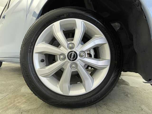 日産 デイズ X 群馬県 2024(令6)年 1.2万km ライトブルーⅡ 禁煙車　全方位カメラ　純正9型ディスプレイオーディオ　エマージェンシーブレーキ　車線逸脱警報　道路標識表示　先行車発進警報　オートハイビーム　前後クリアランスソナー　前ドライブレコーダー　ETC2.0　スペアキー　スマートキー　プッシュスタート　純正アルミホイール　LEDヘッドライト