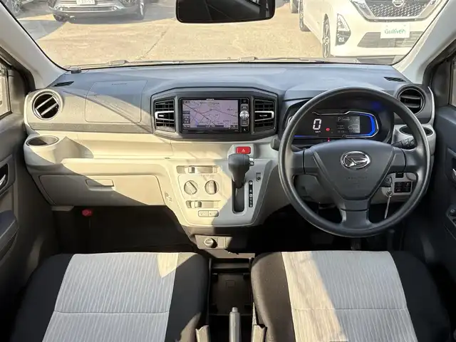 ダイハツ ミラ イース X SAⅢ 山口県 2018(平30)年 1.8万km パールホワイトⅢ 社外ナビ ワンセグTV CD DVD BT/衝突被害軽減ブレーキ/オートマチックハイビーム/LEDオートヘッドライト/コーナーセンサー/キーレス/電動格納ミラー/プライバシーガラス/横滑り防止/アイドリングストップ/禁煙車