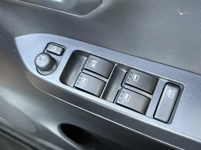 ダイハツ ミラ イース X SAⅢ 山口県 2018(平30)年 1.8万km パールホワイトⅢ 社外ナビ ワンセグTV CD DVD BT/衝突被害軽減ブレーキ/オートマチックハイビーム/LEDオートヘッドライト/コーナーセンサー/キーレス/電動格納ミラー/プライバシーガラス/横滑り防止/アイドリングストップ/禁煙車