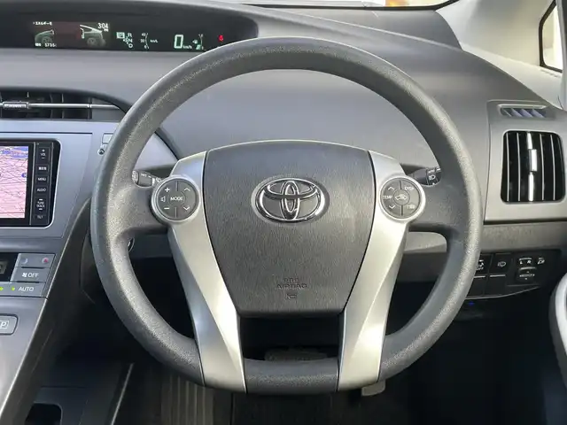 トヨタ プリウス S ツーリングセレクション 静岡県 2012(平24)年 5.8万km ブラック (株)IDOMが運営する【じしゃロン焼津店】の自社ローン専用車両になります。こちらは現金またはオートローンご利用時の価格です。自社ローンご希望の方は別途その旨お申付け下さい /社外ＨＤＤナビ/（フルセグＴＶ/Ｂｌｕｅｔｏｏｔｈ接続/ＣＤ/ＤＶＤ/ミュージックサーバー）/バックカメラ/ＥＴＣ/ＨＩＤヘッドライト/オートライト/プッシュスタート＆スマートキー/純正１７インチＡＷ