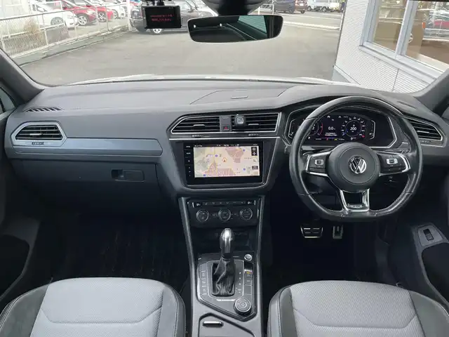 フォルクスワーゲン ティグアン TDI 4モーション Rライン ブラックスタイル 山梨県 2020(令2)年 3.2万km オリックスホワイトマザーオブパールエフェクト