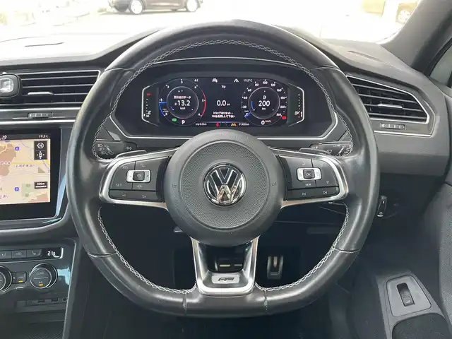 フォルクスワーゲン ティグアン TDI 4モーション Rライン ブラックスタイル 山梨県 2020(令2)年 3.2万km オリックスホワイトマザーオブパールエフェクト