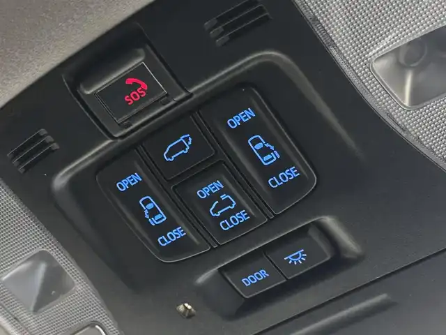 トヨタ アルファード S Cパッケージ 三重県 2020(令2)年 6.3万km ホワイトパールクリスタルシャイン ガソリン/FF/MTモード付インパネCVT/純正 9インチディスプレイオーディオ/（FM/AM/CD/DVD/USB/iPod/Bluetooth/TV/Miracast）/12.1インチ 後席モニター/バックガイドモニター/モデリスタエアロ（F/S/R下）＋シグネチャーイルミ/両側パワースライドドア/ドライブレコーダー 前後/ETC/Toyota Safety Sense/・プリクラッシュセーフティ/・レーントレーシングアシスト/・【OP】ブラインドスポットモニター&リヤクロストラフィックアラート/・クリアランスソナー/・パーキングサポートブレーキ/・アダプティブハイビームシステム/・レーダークルコン/・ロードサインアシスト/・【OP】ITS Connect/など/装備/・【OP】ツインムーンルーフ/・【OP】デジタルインナーミラー/・合皮シート/・パワーシート（D/N）/・エグゼクティブパワーシート（電動リクライニング＆オットマン（N/2nd））/・パワーバックドア/・シートヒーター、ベンチレーション（D/N）/・ステアリングヒーター/・AC100Vコンセント/・3眼フルLEDヘッドランプ＋フロントフォグランプ/・左右後席独立オートエアコン/など