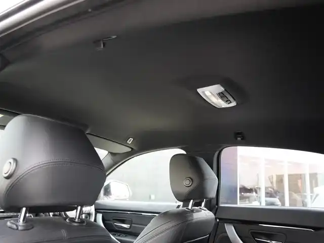 ＢＭＷ ４３５ｉ グランクーペ Mスポーツ 静岡県 2014(平26)年 5.3万km アルピンホワイトⅢ インテリジェントセーフティ/衝突軽減ブレーキ車線逸脱警告/アクティブクルーズコントロール/ヘッドアップディスプレイ/ブラックレザーシートシートヒーター/IDriveHDDナビフルセグTVBluetooth/バックカメラ/LEDヘッドライト/パワーバックドア/コンフォートアクセス/ミラー一体型ETC/レインセンサー