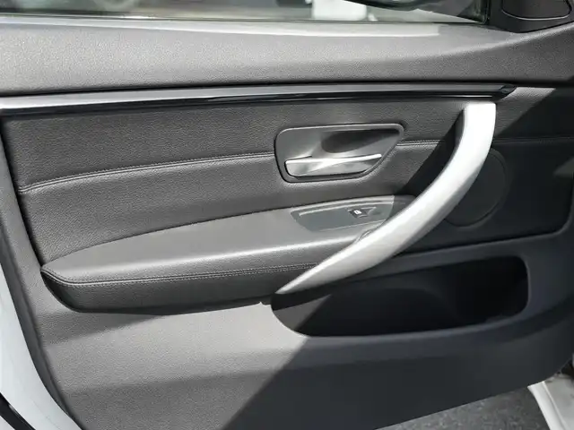 ＢＭＷ ４３５ｉ グランクーペ Mスポーツ 静岡県 2014(平26)年 5.3万km アルピンホワイトⅢ インテリジェントセーフティ/衝突軽減ブレーキ車線逸脱警告/アクティブクルーズコントロール/ヘッドアップディスプレイ/ブラックレザーシートシートヒーター/IDriveHDDナビフルセグTVBluetooth/バックカメラ/LEDヘッドライト/パワーバックドア/コンフォートアクセス/ミラー一体型ETC/レインセンサー