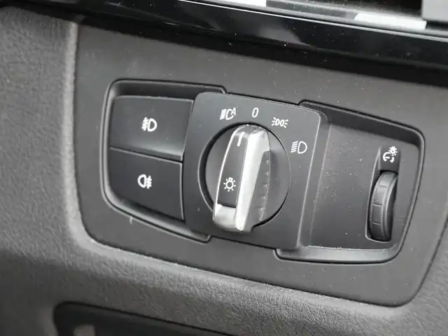 ＢＭＷ ４３５ｉ グランクーペ Mスポーツ 静岡県 2014(平26)年 5.3万km アルピンホワイトⅢ インテリジェントセーフティ/衝突軽減ブレーキ車線逸脱警告/アクティブクルーズコントロール/ヘッドアップディスプレイ/ブラックレザーシートシートヒーター/IDriveHDDナビフルセグTVBluetooth/バックカメラ/LEDヘッドライト/パワーバックドア/コンフォートアクセス/ミラー一体型ETC/レインセンサー