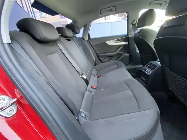 アウディ Ａ４ 35TFSIスポーツ 栃木県 2019(令1)年 9.6万km 赤 マトリクスLED/全方位カメラ/ACC/レーン/ブラインドS/純正ナビ/前席パワーシート /前席シートH/ETC/純正17インチAW