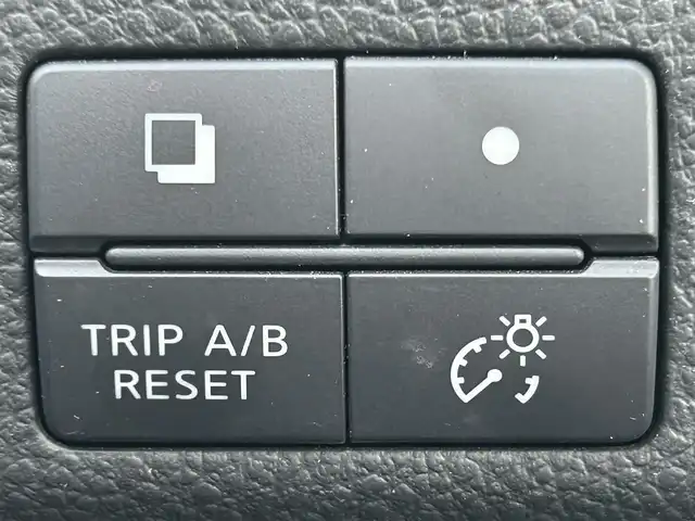 日産 セレナ ハイウェイスター Vセレクション 福島県 2012(平24)年 7.3万km ブリリアントホワイトパール 社外メモリナビ/　【フルセグ/CD/DVD/USB/AUX】/バックカメラ/クルーズコントロール/ＥＴＣ/社外１５inアルミホイール/両側パワースライドドア/後席モニター/ハロゲンライト（AUTO機能付き）/フォグランプ/ヘッドライトレベライザー/ウィンカーミラー/電動格納ミラー/スマートキー/プッシュスタート/横滑り防止装置/ＡＢＳ/ドアバイザー/純正フロアマット