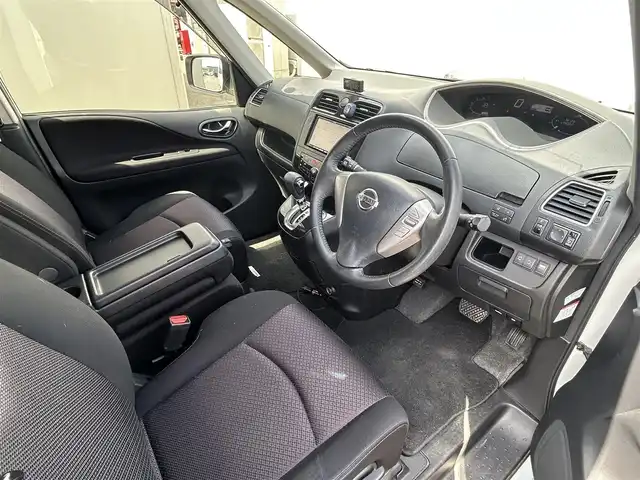 日産 セレナ ハイウェイスター Vセレクション 福島県 2012(平24)年 7.3万km ブリリアントホワイトパール 社外メモリナビ/　【フルセグ/CD/DVD/USB/AUX】/バックカメラ/クルーズコントロール/ＥＴＣ/社外１５inアルミホイール/両側パワースライドドア/後席モニター/ハロゲンライト（AUTO機能付き）/フォグランプ/ヘッドライトレベライザー/ウィンカーミラー/電動格納ミラー/スマートキー/プッシュスタート/横滑り防止装置/ＡＢＳ/ドアバイザー/純正フロアマット