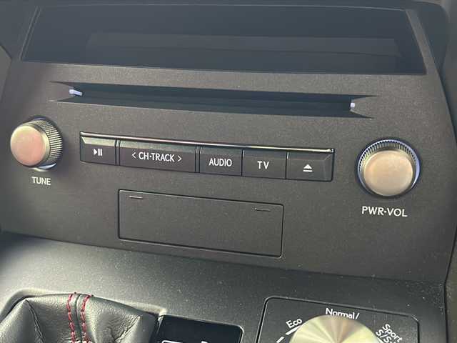 レクサス ＮＸ 300h Fスポーツ 岐阜県 2018(平30)年 2.3万km ホワイトノーヴァガラスフレーク 登録時走行距離22234km/純正ナビ【CD/DVD/Bluetooth】/フルセグテレビ/バックカメラ/衝突軽減ブレーキ/レーダークルーズコントロール/ブラインドスポットモニター/レーンキープアシスト/前席パワーシート【シートヒーター/エアシート】/赤革シート/三眼LEDヘッドライト/革巻きステアリング/ETC2.0/純正18インチアルミ