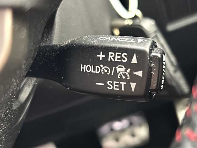 レクサス ＮＸ 300h Fスポーツ 岐阜県 2018(平30)年 2.3万km ホワイトノーヴァガラスフレーク 登録時走行距離22234km/純正ナビ【CD/DVD/Bluetooth】/フルセグテレビ/バックカメラ/衝突軽減ブレーキ/レーダークルーズコントロール/ブラインドスポットモニター/レーンキープアシスト/前席パワーシート【シートヒーター/エアシート】/赤革シート/三眼LEDヘッドライト/革巻きステアリング/ETC2.0/純正18インチアルミ