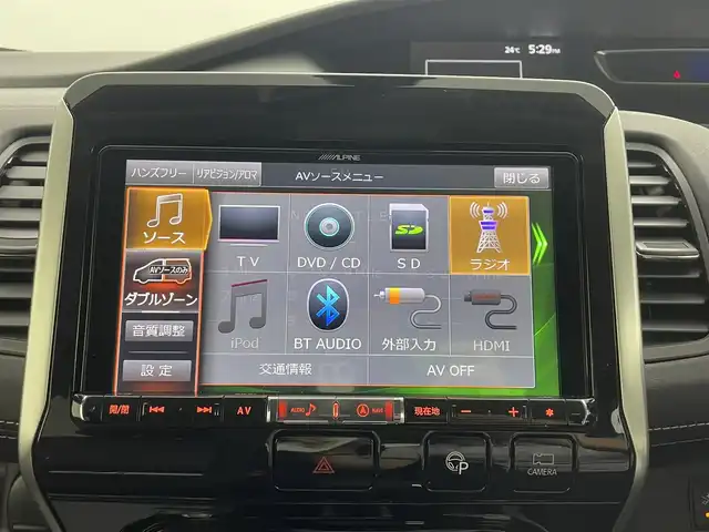 日産 セレナ ハイウェイスター Vセレクション 埼玉県 2018(平30)年 6.5万km ブリリアントホワイトパール アルパイン９型ナビ　アルパイン１０．１型後席モニター　アラウンドビューモニター　Ｂｌｕｅｔｏｏｔｈ　　プロパイロット　デジタルインナーミラー　両側パワースライドドア　オートハイビーム　　ＥＴＣ