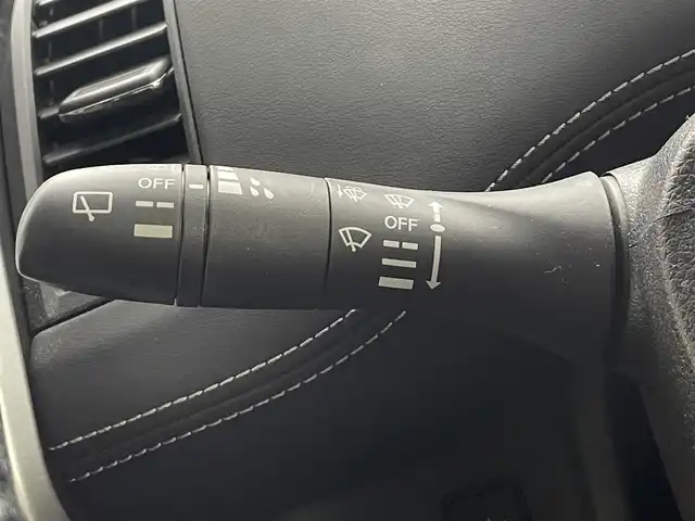 日産 セレナ ハイウェイスター Vセレクション 埼玉県 2018(平30)年 6.5万km ブリリアントホワイトパール アルパイン９型ナビ　アルパイン１０．１型後席モニター　アラウンドビューモニター　Ｂｌｕｅｔｏｏｔｈ　　プロパイロット　デジタルインナーミラー　両側パワースライドドア　オートハイビーム　　ＥＴＣ