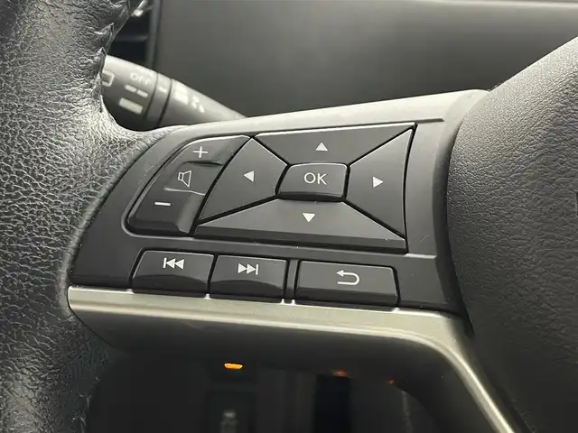 日産 セレナ ハイウェイスター Vセレクション 埼玉県 2018(平30)年 6.5万km ブリリアントホワイトパール アルパイン９型ナビ　アルパイン１０．１型後席モニター　アラウンドビューモニター　Ｂｌｕｅｔｏｏｔｈ　　プロパイロット　デジタルインナーミラー　両側パワースライドドア　オートハイビーム　　ＥＴＣ