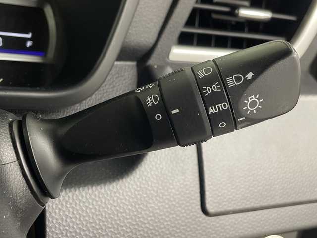 トヨタ タンク カスタムG S 埼玉県 2017(平29)年 5.4万km パールホワイトⅢ 社外ナビ/　（ＴＶ／Ｂｌｕｅｔｏｏｔｈ／ＤＶＤ／ＣＤ）　/ビルトインＥＴＣ/両側パワースライドドア　/衝突軽減ブレーキ　/クルーズコントロール　/横滑り防止措置　/純正アルミホイール/フロアマット/LEDヘッドライト/フォグランプ/ロールサンシェード/プッシュスタート/アイドリングストップ/スマートキー×２/ウインカーミラー