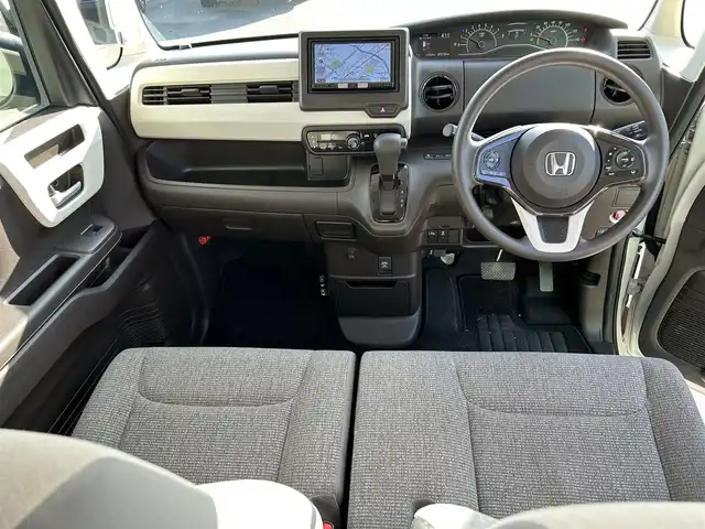 ホンダ Ｎ ＢＯＸ G 福岡県 2021(令3)年 3.4万km プラチナホワイトパール 社外SDナビ/・バックカメラ/・BT/・iPod/・AUX/クルーズコントロール/レーンキープアシスト/コーナーセンサー/社外ETC/LEDヘッドライト/オートライト/両側スライドドア/スマートキー/スペアキー/パーキングアシスト