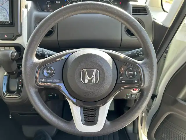ホンダ Ｎ ＢＯＸ G 福岡県 2021(令3)年 3.4万km プラチナホワイトパール 社外SDナビ/・バックカメラ/・BT/・iPod/・AUX/クルーズコントロール/レーンキープアシスト/コーナーセンサー/社外ETC/LEDヘッドライト/オートライト/両側スライドドア/スマートキー/スペアキー/パーキングアシスト