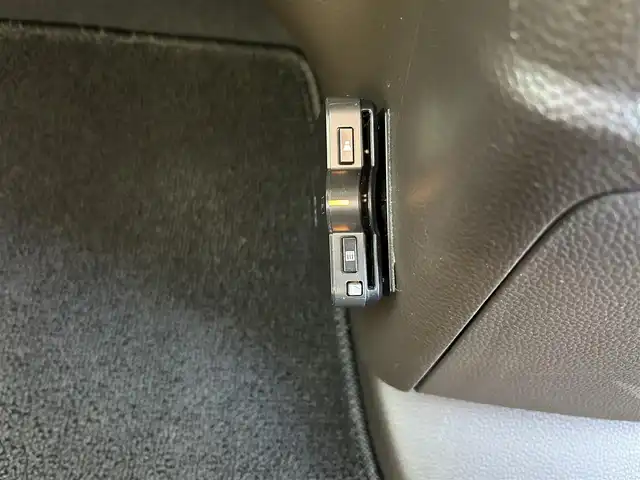 ホンダ Ｎ ＢＯＸ G 福岡県 2021(令3)年 3.4万km プラチナホワイトパール 社外SDナビ/・バックカメラ/・BT/・iPod/・AUX/クルーズコントロール/レーンキープアシスト/コーナーセンサー/社外ETC/LEDヘッドライト/オートライト/両側スライドドア/スマートキー/スペアキー/パーキングアシスト